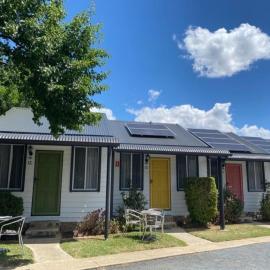 Canberra Ave Villas, hotel sa Queanbeyan
