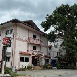 Thaen Thong Hotel, hotel in Lamphun