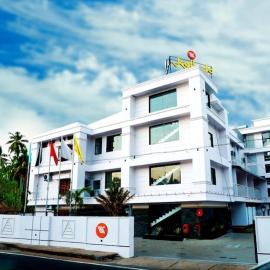 Kallada Mamatha Motels, hotel a Kunnamkulam