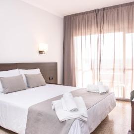 Torroella de Montgrí में, होटल RVHotels GR92