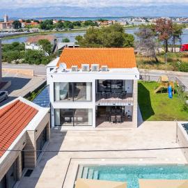 Luxury Villa Salt & Stone with spa area in Nin
