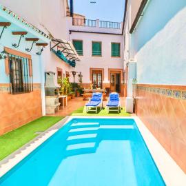 SEÑORÍO de MARÍN piscina climatizada exterior