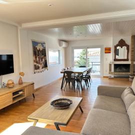 Agi Riu Segre Villa