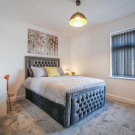 Modern Home: Heart Of Blackburn: Blackburn şehrinde bir otel