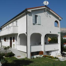 Apartments with parking space Baska, Krk - 22662