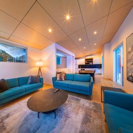 Blue River Chalets, хотел в Хакуба