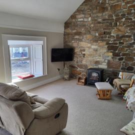 Charming 2 Bed Apartment Donegal Town Centre