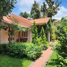 Kamuli Cottage, Hotel in Entebbe