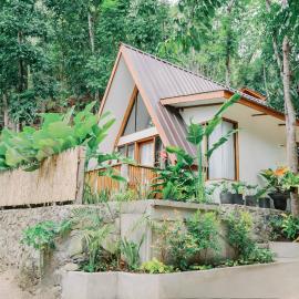 Tropical Holiday House with Beach Access、サンフアンのホテル