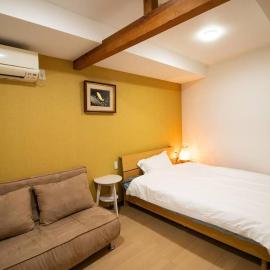 BRUCE GUESTHOUSE KIX