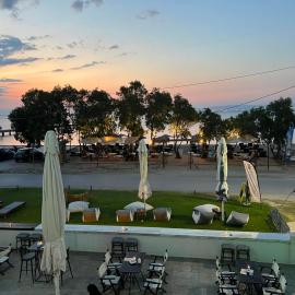 Viesnīca Ammos Hotel pilsētā Ajatriada