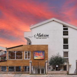 Hotel Maksim, hotel u Herceg-Novom
