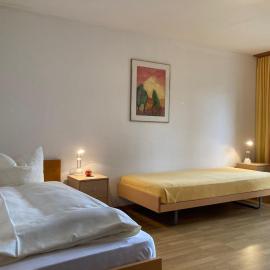 zentrumRANFT Seminarhaus - Haus der Stille, hotel en Flüeli