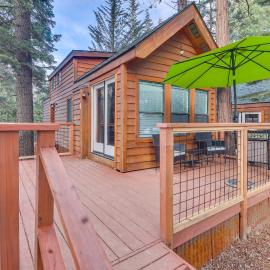 Quiet Lake Almanor Cabin, Steps to Fishing, hotel u gradu Lake Almanor