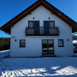 Domki na Maciejce Domek dla 15 osób!, hotel in Jaworzynka