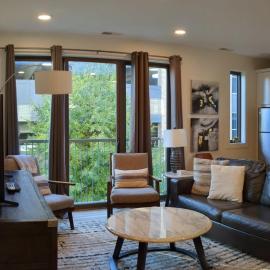 Capri Condo in Downtown Traverse City, hotel di Traverse City