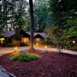 Log Cabin - Natures Oasis - Fire Pit & Gazebo, Hotel in Cleveland