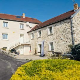 Maison entière et spacieuse Gîte Dovie, hotel in Château-Thierry