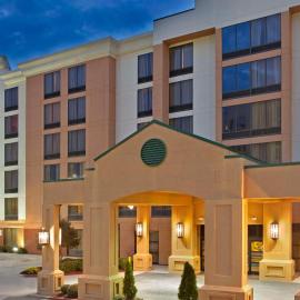 Hyatt Place Atlanta Airport North, хотел в Атланта