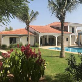 Belle villa saly, khách sạn ở Sali Tap