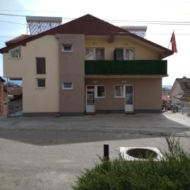 VillA SIMO, hotel in Kočani