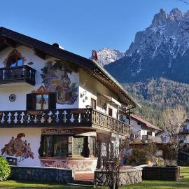 Ferienwohnung Johannesklause, готель у місті Міттенвальд
