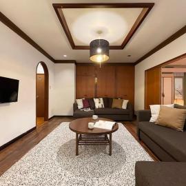 b hotel Kaniwasou 301 Minute walk from Miyajima Pier for 11ppl، فندق في ميياجيما