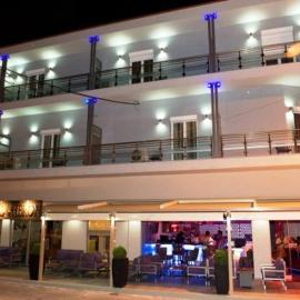 Hotel Aheron, hotel u gradu 'Kanallákion'