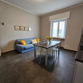 Via Brennero 5 Apartments, hotel i Pastrengo