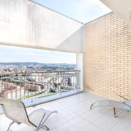 VIVA Stadium Residence Studios, отель в Порту