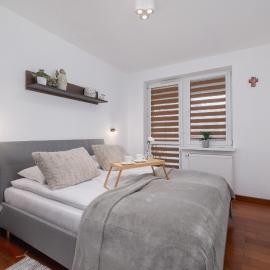 Dworska Modern Apartment in Zabrze by Rent like home