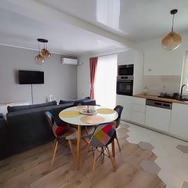 Mosnita Apartament, hotel in Moşniţa Nouă