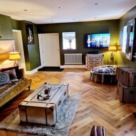 The Hamilton luxury holiday let's- The Coach House with hot tub, Hotel in Scorton