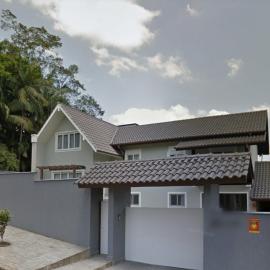 Pousada Behling Haus, hotelli kohteessa Pomerode