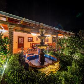 Cabañas Elsa María, Cabañas para Hospedaje con Alberca y Jardín de Eventos，Atlautla的飯店