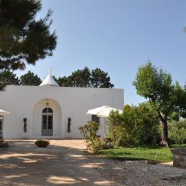 PalmaFlora affitto camere in villa con trulli, hotell i Impalata