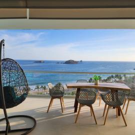 Ixtapa Peninsula