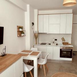 Foleza Studio Apartament-Shengjin, hotel in Margjonaj