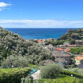 2 Bedroom Gorgeous Apartment In Moneglia