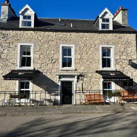 Argyll House Burnside، فندق في Salen