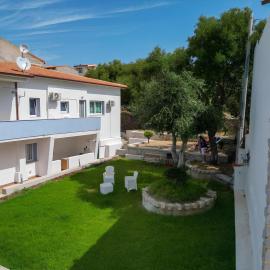 BeB con piscina Villa del Borgo, хотел в Бадези