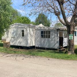 Mobil-home Gère-Bélesten, hotel in Gère-Belesten