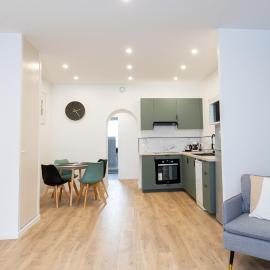 Très Bel Appartement Spacieux et Central, hotel sa Cholet