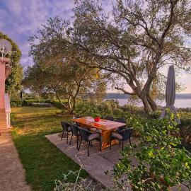 Apartments with parking space Supetarska Draga - Gonar, Rab - 22586