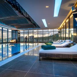 DeLaSea Ha Long Hotel - Modern Bayview Escape