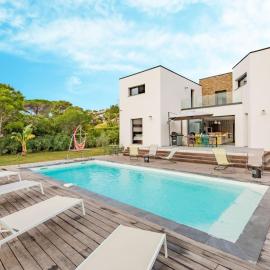 Villa Les Girelles by Interhome, hotel in Les Issambres
