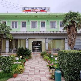 Hotel Bar Restorant Marina, hotel Mjedë városában