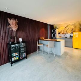 ORANGE LOUNGE Attersee โรงแรมในไวแร็กก์