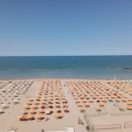 Hotel Salsedine، فندق في ريميني