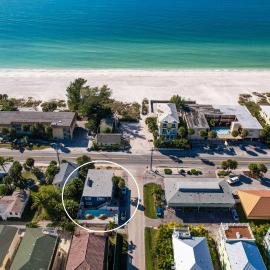 Seagrass Flats 2 offers prime location that